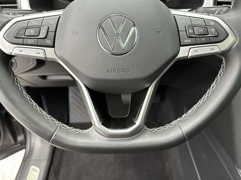 Used 2022 Volkswagen Atlas SEL AWD/4WD image 15