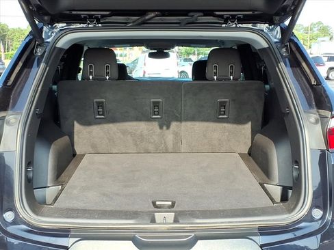 Used 2021 Chevrolet Blazer LT FWD image 23