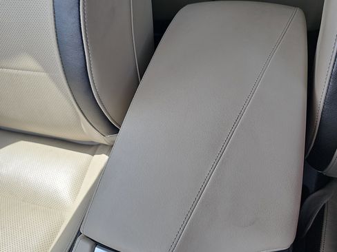 Used 2022 INFINITI QX50 Essential image 32