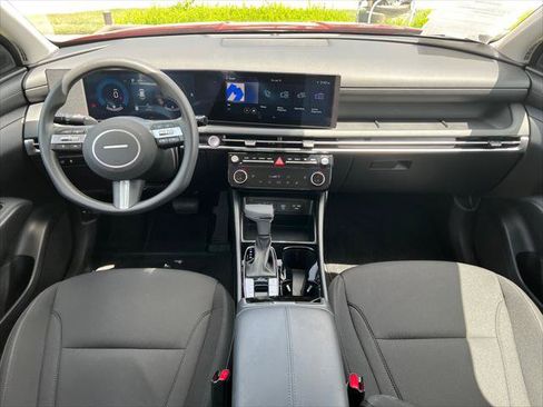 Used 2026 Hyundai Tucson SEL FWD image 22