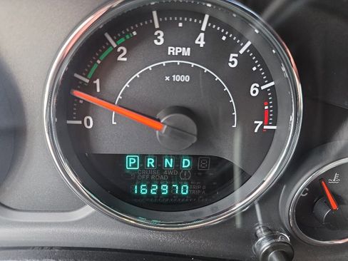 Used 2013 Jeep Wrangler Unlimited Sport AWD/4WD image 22