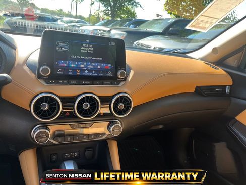 Used 2025 Nissan Sentra SV w/ SV Premium Package FWD image 16