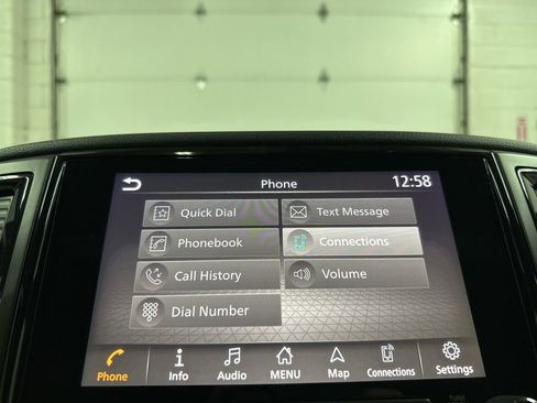 Used 2020 Nissan Titan PRO-4X w/ Pro-4x Convenience Package AWD/4WD image 30