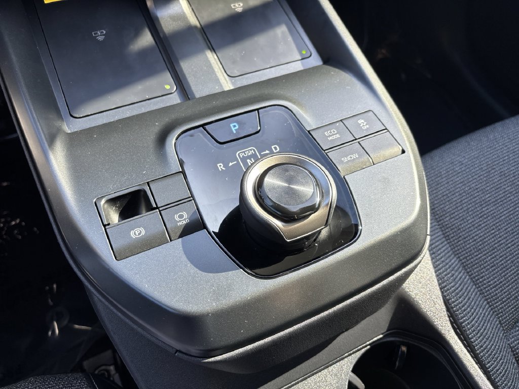 Used 2026 Toyota bZ FWD image 28