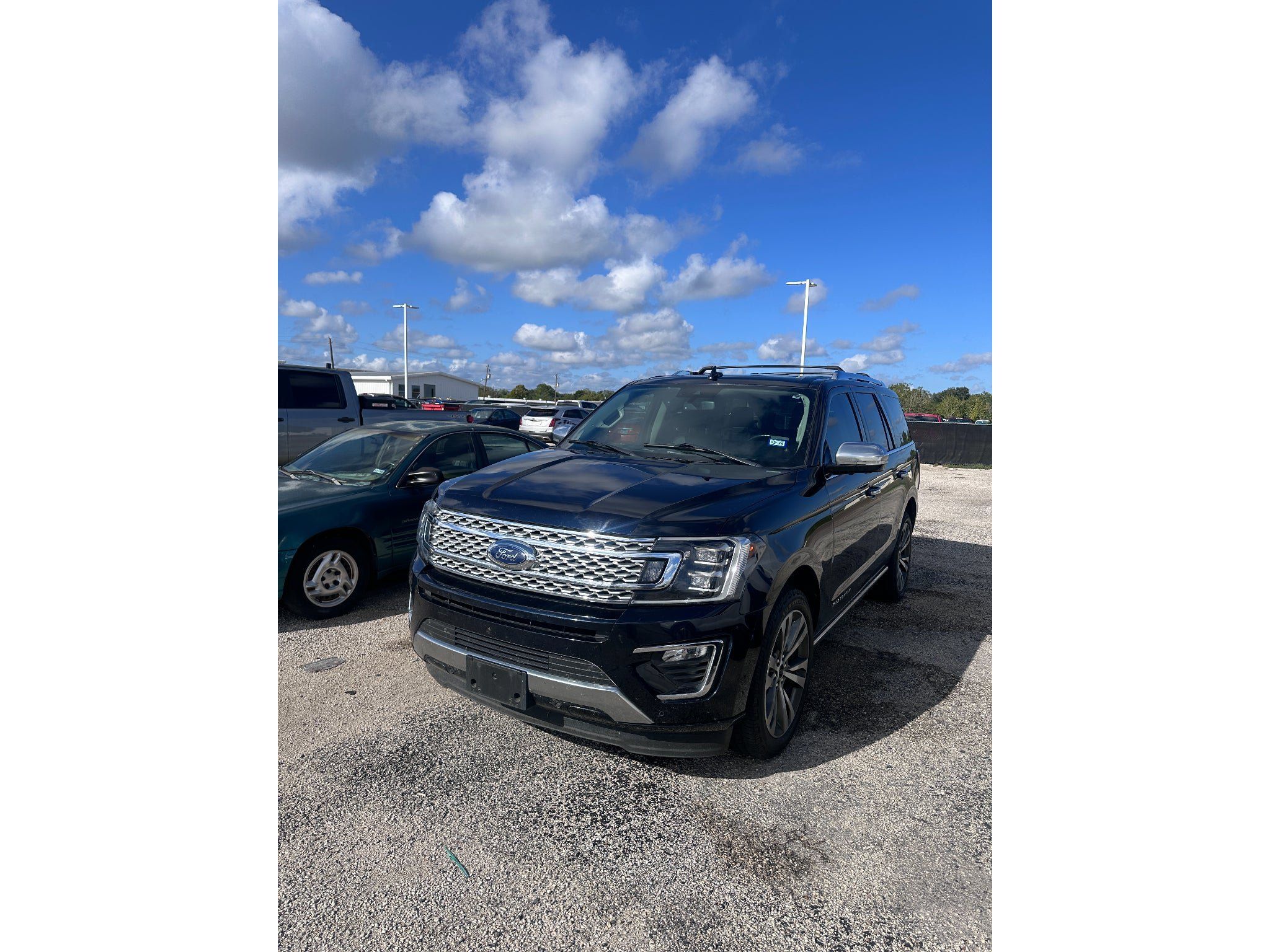 Used 2021 Ford Expedition Platinum RWD image 1