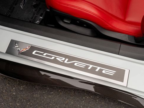 Used 2019 Chevrolet Corvette ZR1 RWD image 35