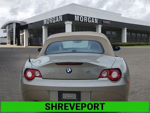 Used 2005 BMW Z4 2.5i image 6