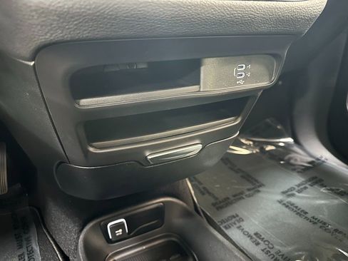 New 2026 Chrysler Pacifica Select image 29