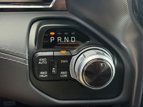 Used 2022 RAM 1500 Limited AWD/4WD image 22