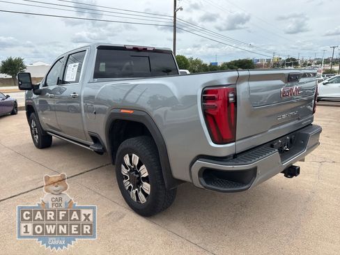 Used 2024 GMC Sierra 2500 Denali w/ Denali Reserve Package AWD/4WD image 4