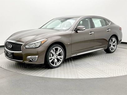 Used 2019 INFINITI Q70 L 3.7 w/ Sensory Package