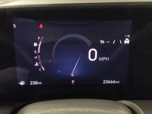 Used 2025 Buick Encore GX Preferred FWD image 23