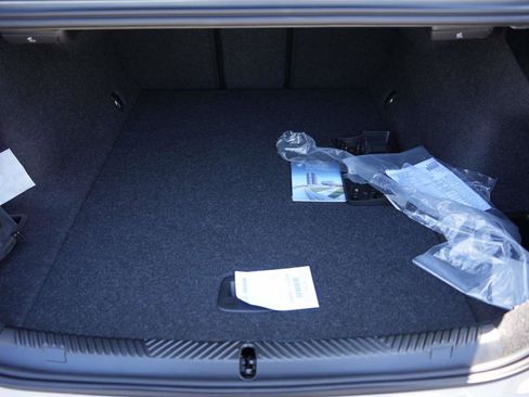 New 2026 BMW i5 eDrive40 w/ M Sport Package image 6