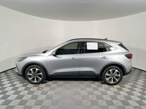 Used 2024 Ford Escape Platinum w/ Premium Technology Package image 6