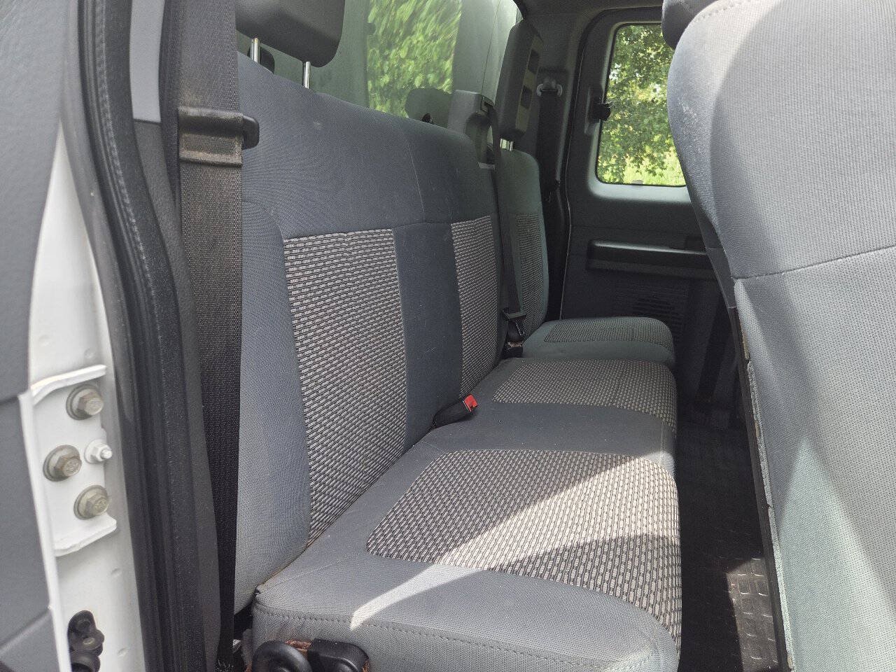 Used 2012 Ford F250 XL w/ PWR Equipment Group AWD/4WD image 9