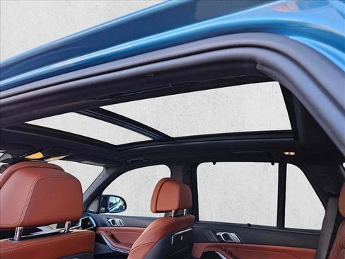 Used 2026 BMW X5 M60i image 20