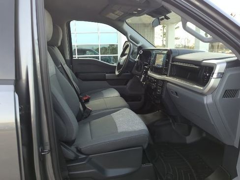 Used 2025 Ford F250 XLT image 19