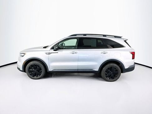 Certified 2022 Kia Sorento S image 8