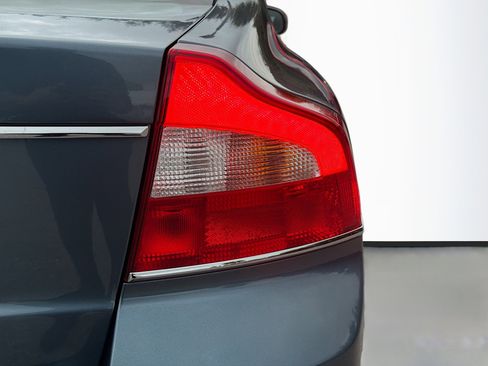 Used 2012 Volvo S80 3.2 image 11