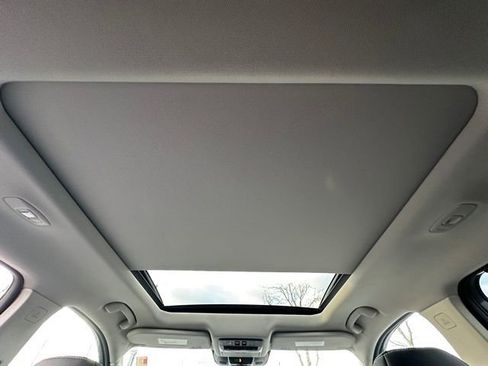 Certified 2021 Nissan Rogue SL w/ Premium Package image 33