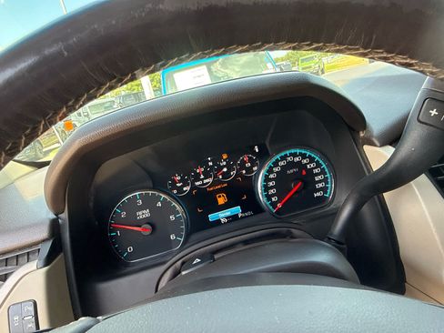 Used 2017 GMC Yukon Denali w/ Open Road Package AWD/4WD image 7