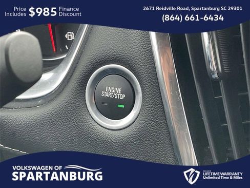 Used 2023 Chevrolet Traverse Premier image 27