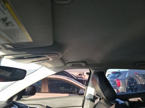 Used 2022 Jeep Compass Latitude image 17