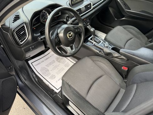 Used 2016 MAZDA MAZDA3 i Sport w/ Preferred Equipment Package FWD image 10