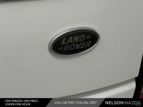 Used 2014 Land Rover Range Rover Supercharged AWD/4WD image 17