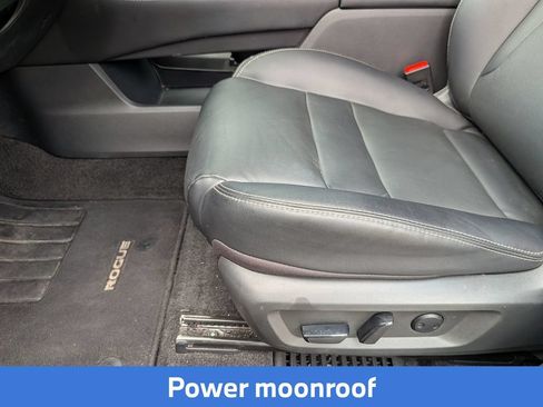 Used 2023 Nissan Rogue SL AWD/4WD image 16
