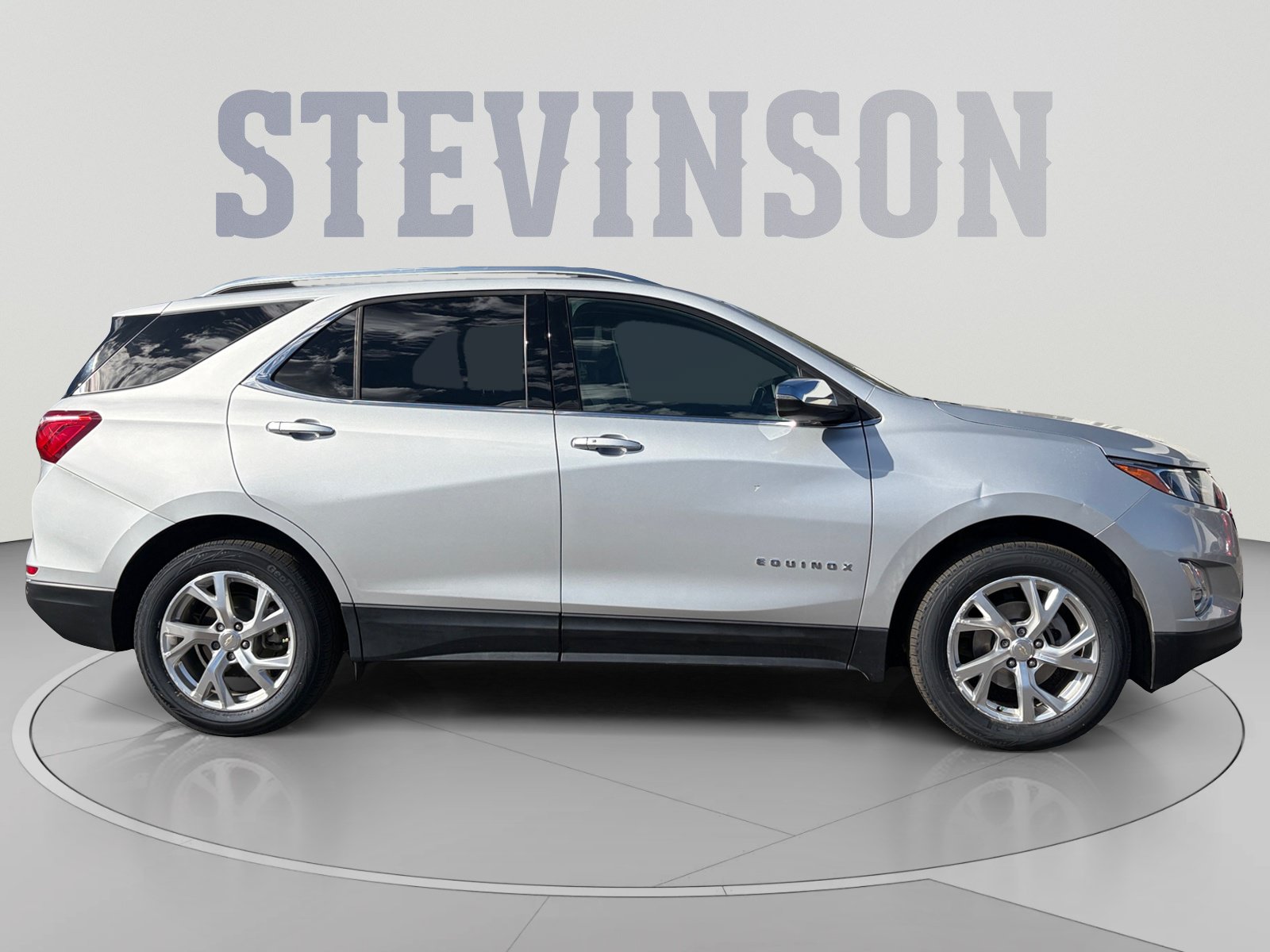 Used 2020 Chevrolet Equinox Premier AWD/4WD image 6