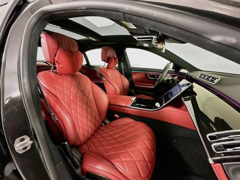 Used 2023 Mercedes-Benz S 580 4MATIC Sedan image 31