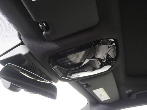 New 2026 BMW i5 eDrive40 w/ M Sport Package image 19