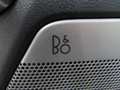 Used 2023 Ford F150 Lariat w/ Equipment Group 502A High image 72