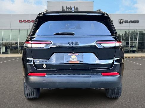 Used 2021 Jeep Grand Cherokee L Laredo image 5