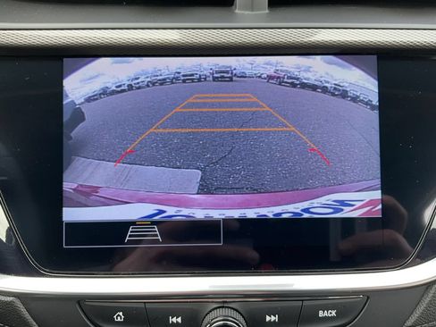 Used 2023 Buick Encore GX Select w/ Sport Touring Package FWD image 14
