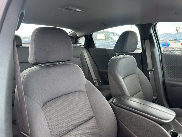 Certified 2025 Chevrolet Malibu LT FWD image 32