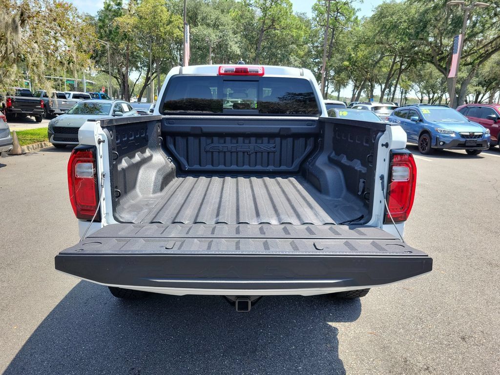 Used 2023 GMC Canyon AT4X AWD/4WD image 8