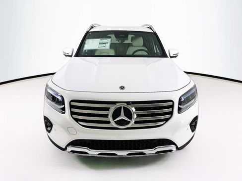 New 2026 Mercedes-Benz GLB 250 image 2