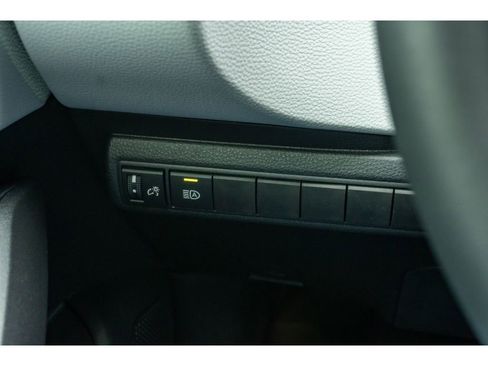 Used 2026 Toyota Corolla SE image 27