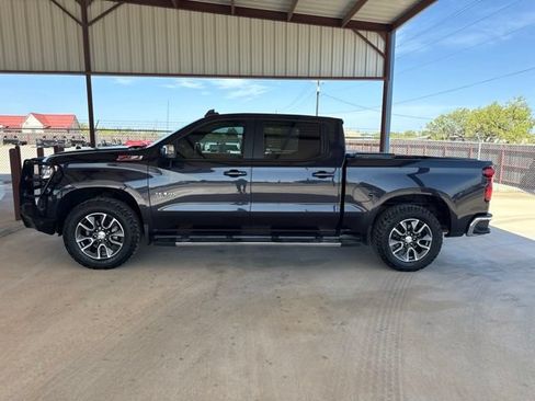 Used 2023 Chevrolet Silverado 1500 LT w/ Z71 Off-Road Package AWD/4WD image 4