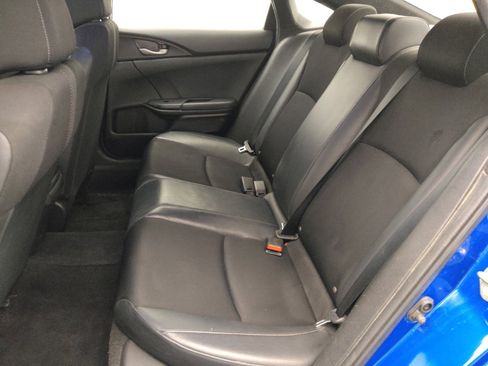 Used 2019 Honda Civic Sport image 18