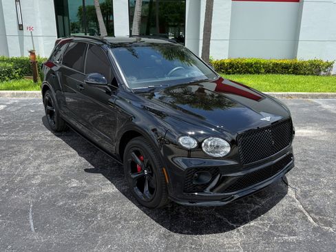 Used 2022 Bentley Bentayga AWD/4WD image 6