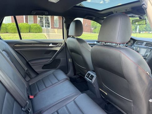 Used 2016 Volkswagen GTI SE w/ Lighting Package (SEL) FWD image 23
