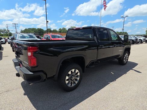 New 2026 Chevrolet Silverado 2500 Custom AWD/4WD image 9