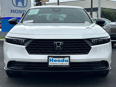 Used 2024 Honda Accord Sport image 6