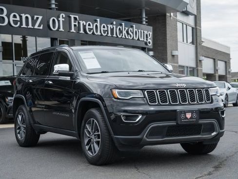 Used 2017 Jeep Grand Cherokee Limited w/ Luxury Group II AWD/4WD image 1