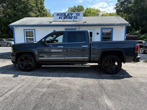 Used 2018 GMC Sierra 1500 Denali AWD/4WD image 3