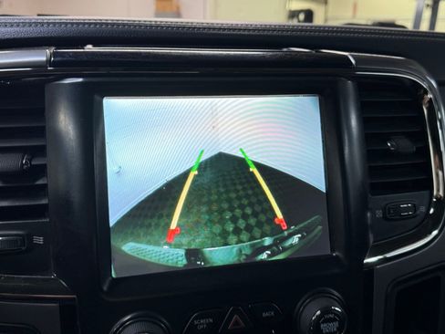 Used 2017 RAM 1500 Sport image 12