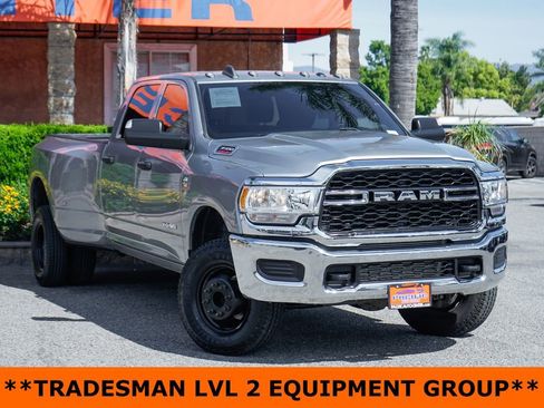 Used 2019 RAM 3500 Tradesman image 2